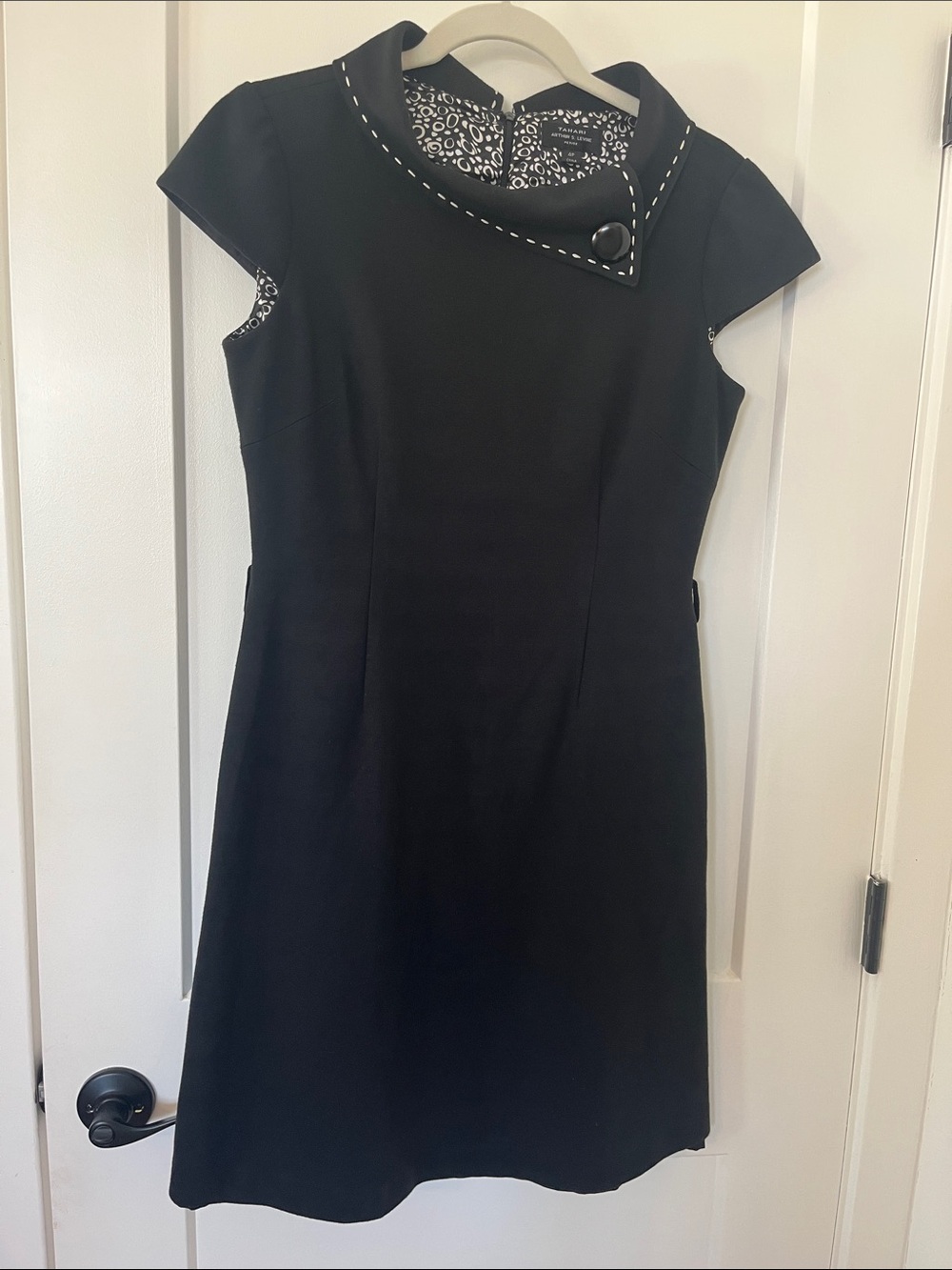 Tahari Black Cap-Sleeve Shift Dress with Contrast Stitched Collar